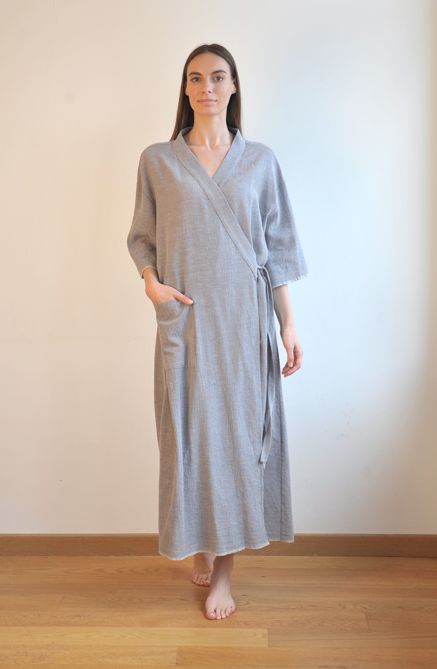 Grey SILE KIMONO