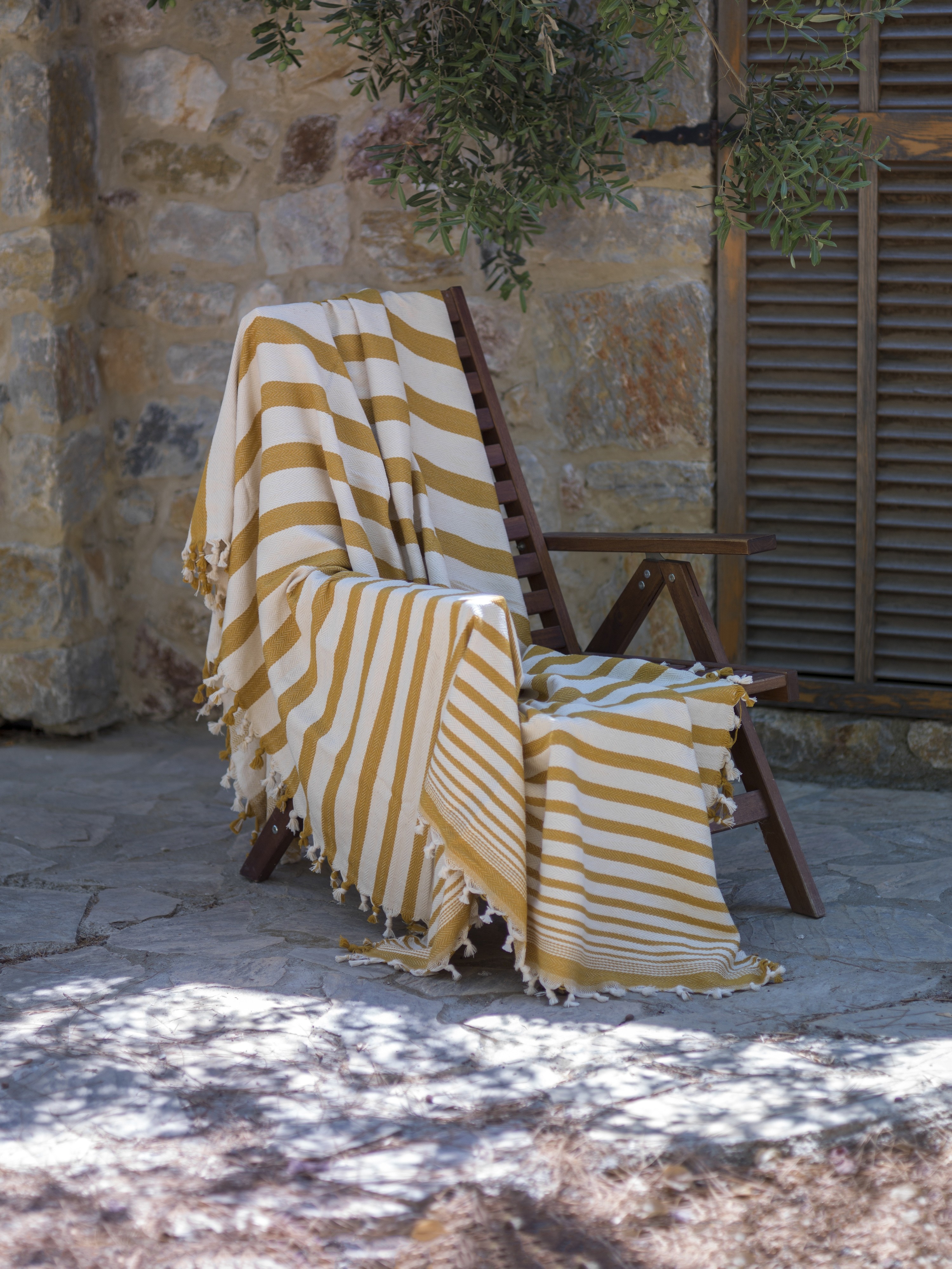 Natural/Mustard Bold Striped Throw