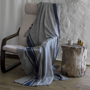 Wool Blended Throw 04LA