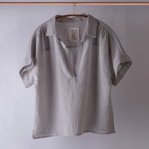 Sile Collared Top