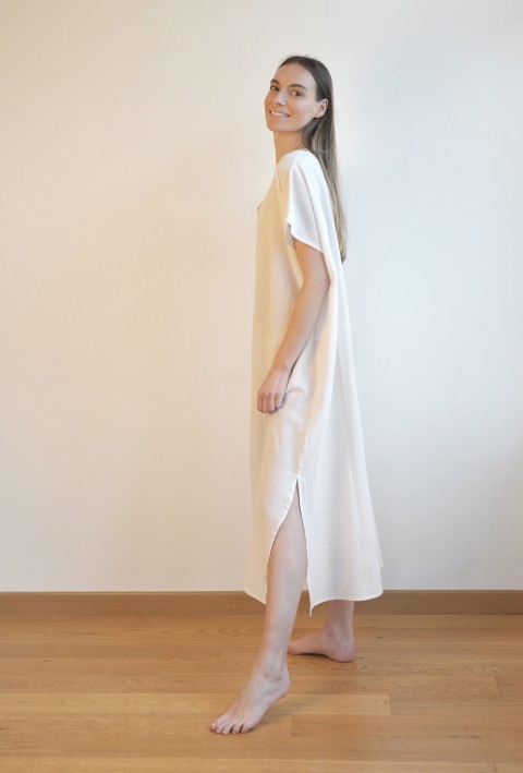 White Sile Basic Dress