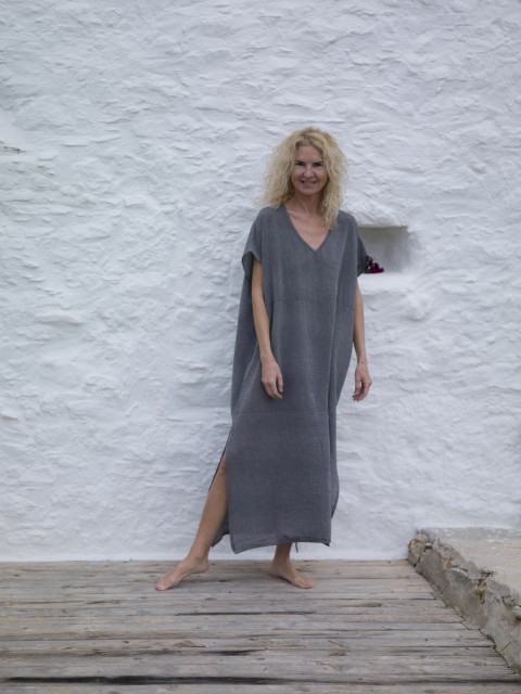 Charcoal Sile Classic Caftan