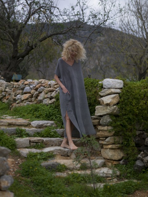 Charcoal Sile Classic Caftan