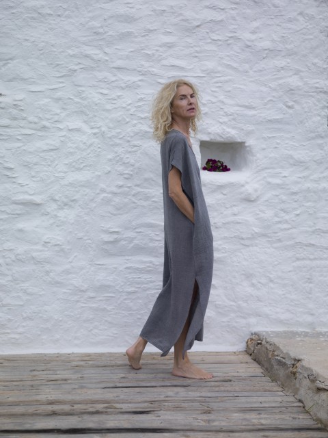 Charcoal Sile Classic Caftan