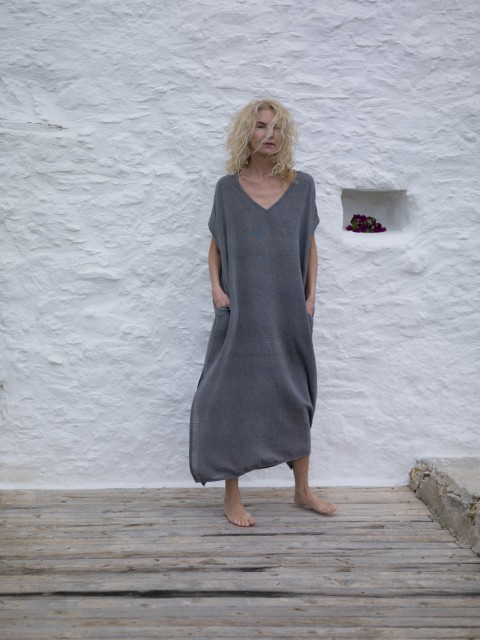 Charcoal Sile Classic Caftan