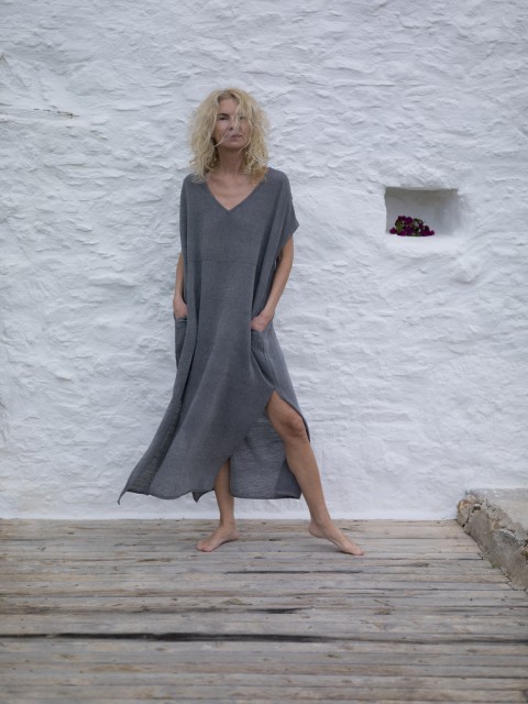 Charcoal Sile Classic Caftan