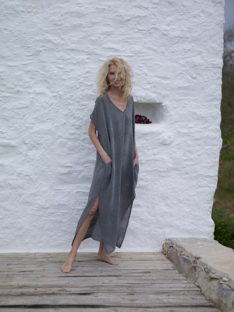 Charcoal Sile Classic Caftan