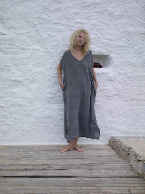 Charcoal Sile Classic Caftan