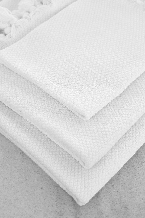 Pamukkale Hand Towel - White