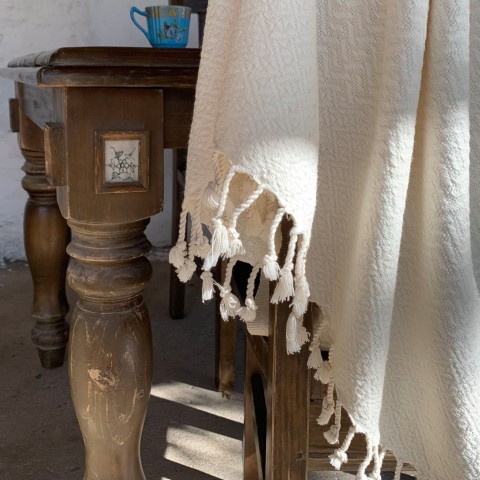 Cream Double Sided Throw 